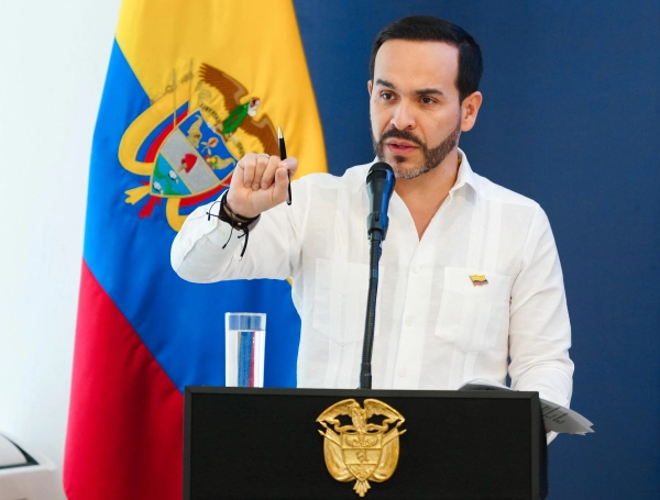 Presidente Abelardo De La Espriella nombra oficialmente a Lucas Eduardo Ariza Buitrago como nuevo presidente de Indumil