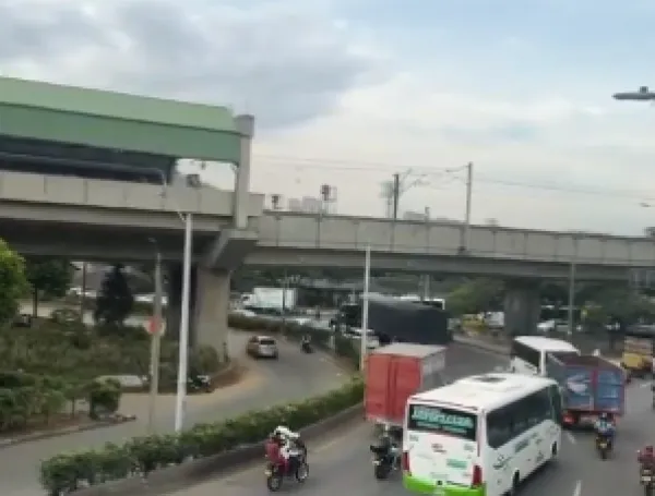 La movilidad en el sector fue restablecida a eso de las 8:30 de la mañana.