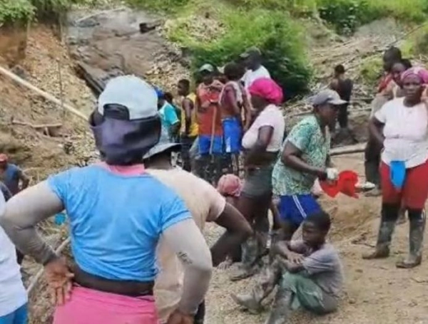 Derrumbe en una mina de Timbiquí, Cauca.