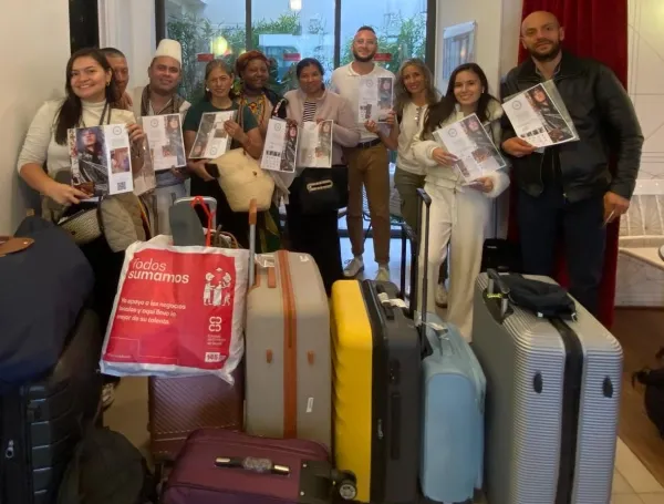 Parte de la delegación colombiana que visitó la capital francesa