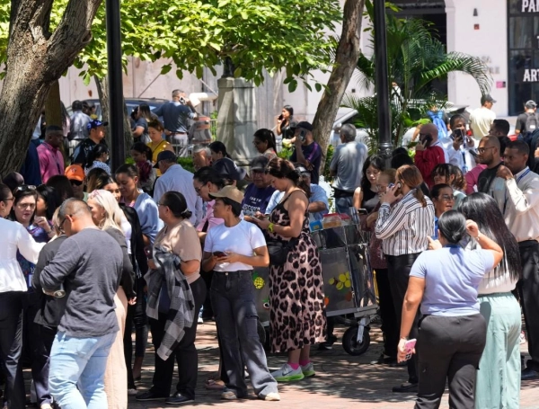 Evacuación en Ciudad de Panamá tras terremoto de 7,6