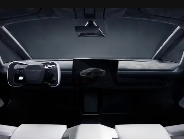 Interior Ultrawhite está acentuado con detalles de microgamuza gris.