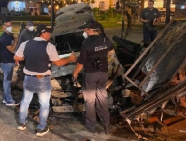 El ataque sicarial causó un accidente.
