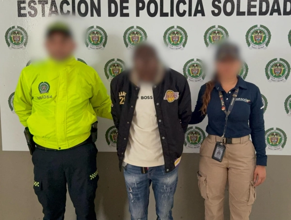 Policía