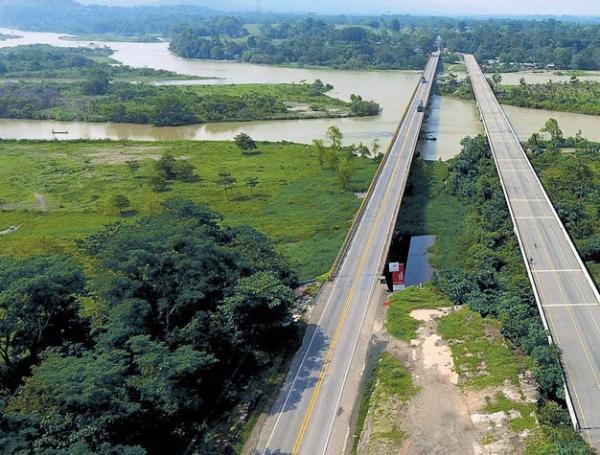 Via Del Sol Atracos en vías de la Ruta del Sol en Colombia
