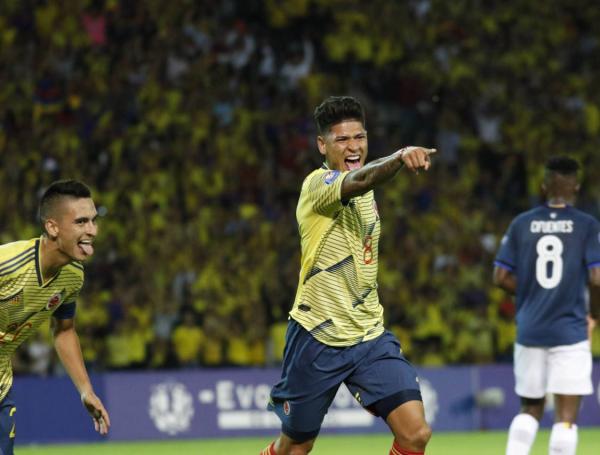Gol de James Rodríguez y Carrascal en Colombia vs. Corea del Sur video