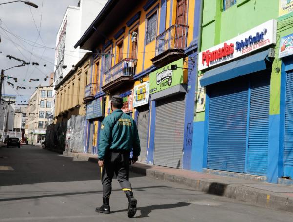 Desoladas se ven por estos días de cuarentena las zonas comerciales más tradicionales de la capital del país.