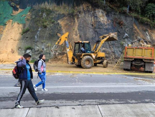 Anuncian el cierre parcial de uno de los carriles en la vía a La Calera ...