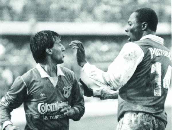 Fred Rincon Freddy Rincón habla de su vida y los logros de su carrera: entrevista