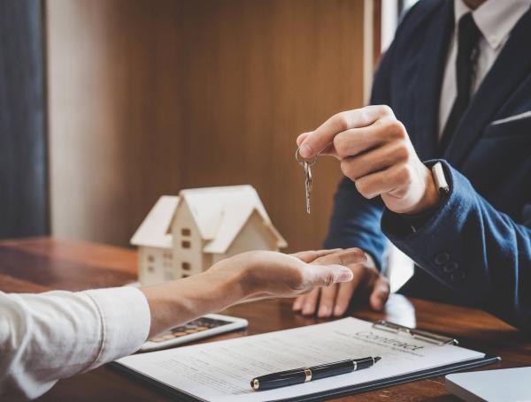 Créditos de vivienda: ¿es mejor en pesos o en UVR? Análisis