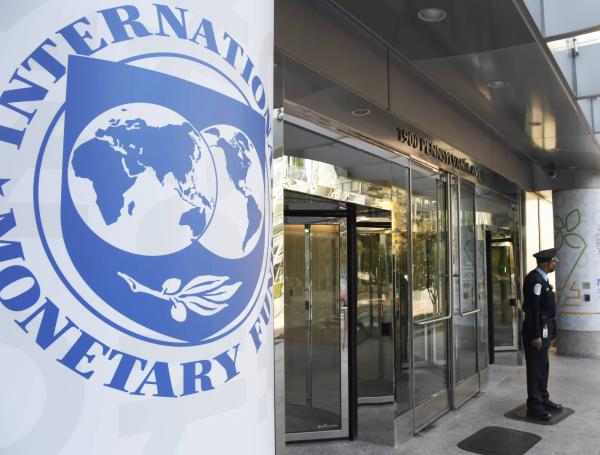 La llegada de una recesión global en el 2023 es objeto de análisis en entidades como el FMI.