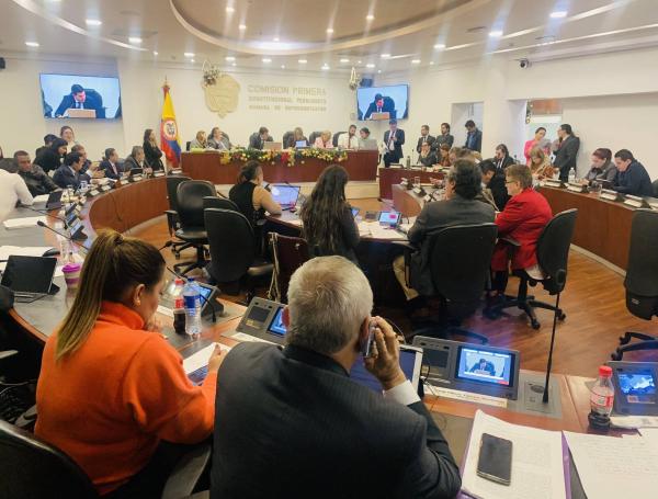 Debate de reforma política de la Comisión Primera de la Cámara.