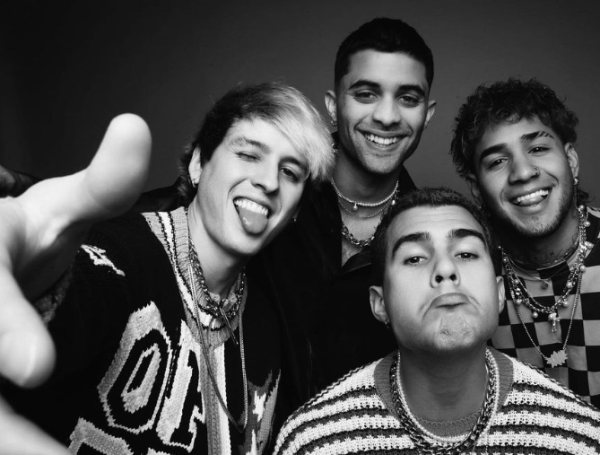 El grupo musical CNCO