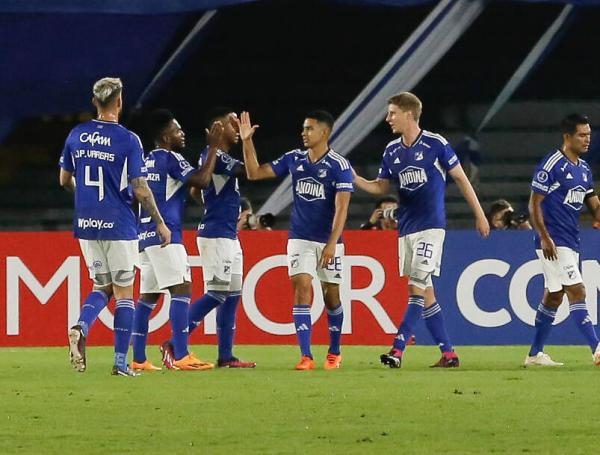 Jugadores de equipos colombianos en once ideal de Libertadores y ...