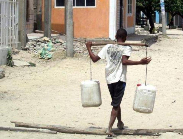La Isla de Tierrabomba en Cartagena no tiene agua.