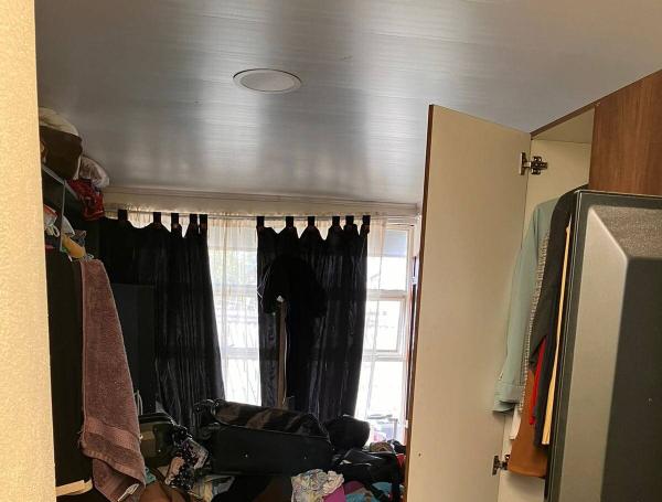 En Bogotá, en una residencia, fueron ubicados 8 migrantes cubanos.