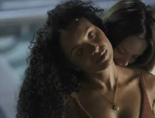 El thriller erótico que arrasa en Netflix y dura menos de dos horas