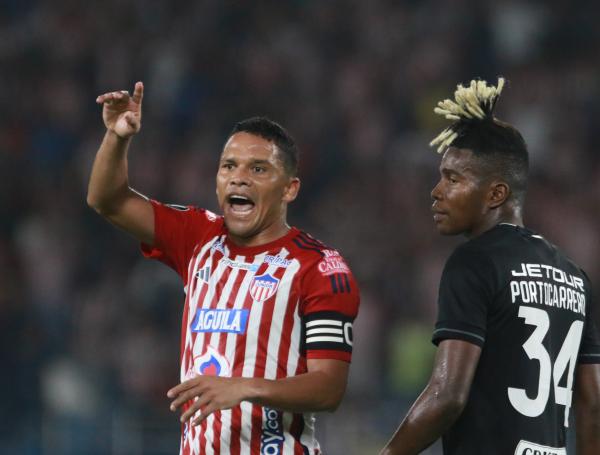 Revelan video de la presunta agresión de Carlos Bacca a Andrés Llinás ...