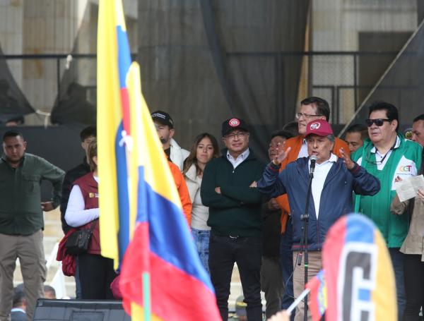 Gustavo Petro marcó el ritmo del 1 de mayo: así fue la marcha del día ...