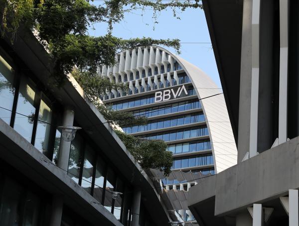 El Banco Central Europeo da luz verde a la opa del BBVA sobre su ...