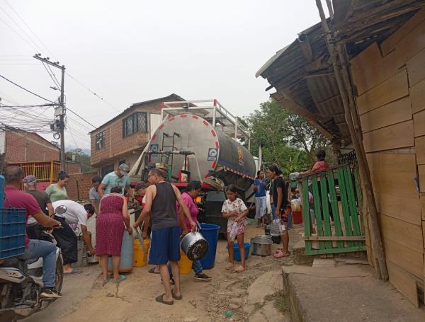 Emergencia por agua en la ladera de Cali.