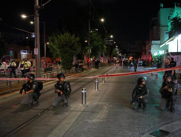 Ataque terrorista en Tel Aviv deja al menos seis muertos y nueve ...