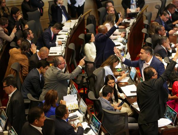 Reforma laboral: van 25 artículos aprobados en la Cámara de Representantes