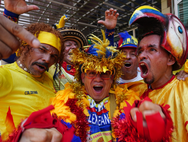 HINCHAS DE SELECCION COLOMBIA