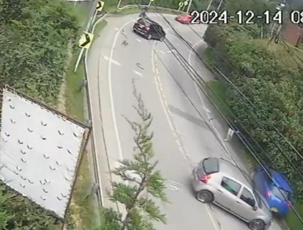 Este el video exacto del accidente múltiple en vía a La Calera que ...
