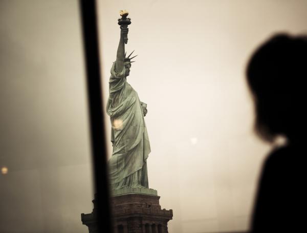 ¿Qué es el Pacto de Nueva York y cómo ayuda o afecta a los migrantes?