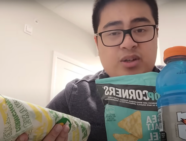 Hombre comió solo sándwich por un mes y su cambio físico fue impresionante