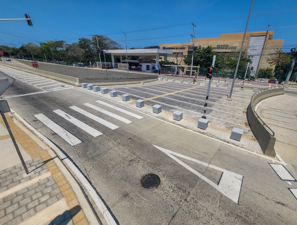 CORREDOR UNIVERSITARIO