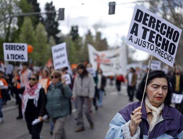 Miles protestan en España contra el alto precio de los alquileres y la ...