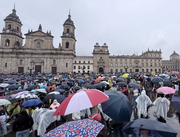 Opinión | El empalme con los ciudadanos no debe suspenderse