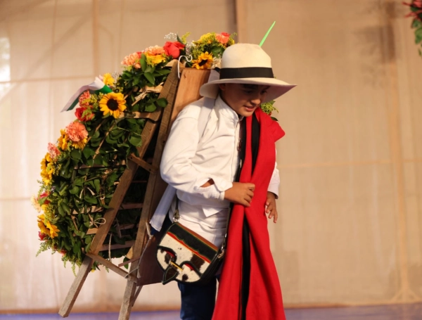 Silleteros ganadores en la Feria de las Flores de Medellín.