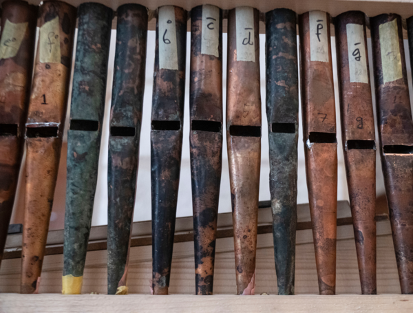 Detalle del órgano más antiguo de la cristiandad en Jerusalén.