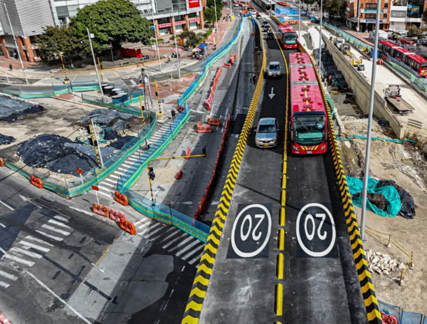 Así van las obras en Bogotá: el puente curvo de la avenida 68 con calle ...