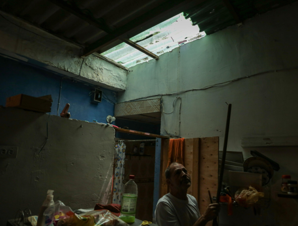 La explosión causó daños en unas 150 casas.