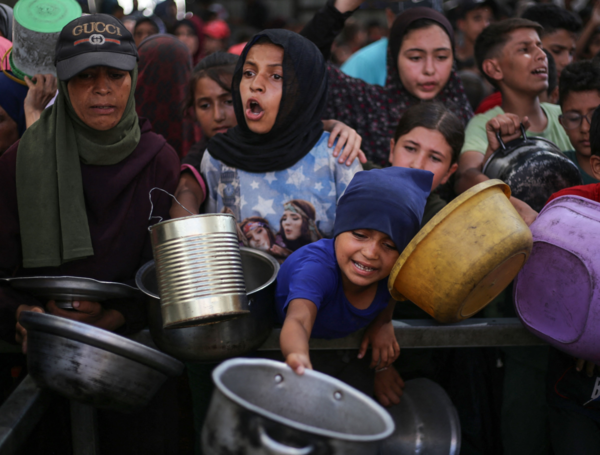Naciones Unidas alista plan de 60 días para Gaza: cientos de camiones para entregar 170.000 toneladas de ayuda humanitara, tras alto al fuego