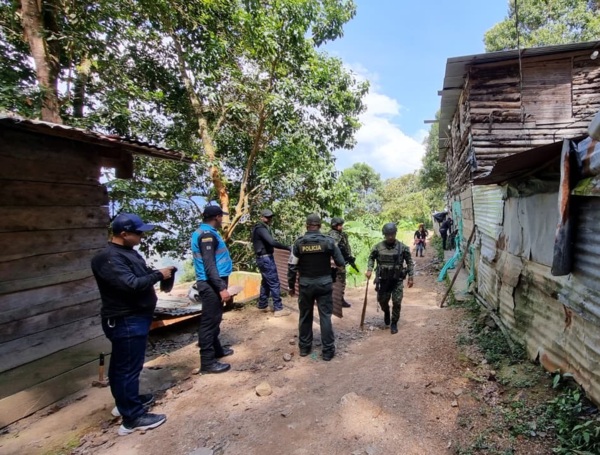 Operativos en Buriticá, Antioquia.