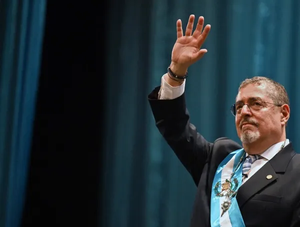 Claudia Sheinbaum, Nayib Bukele y Abelardo De La Espriella lideran el ranking de presidentes latinoamericanos mejor valorados: así le va al resto