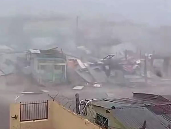 Huracán Melissa toca tierra en Jamaica.