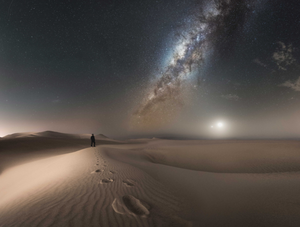 Foto de Camilo Jaramillo - 2016 - Ica, Perú- Nombre Conjunción humana, Vía Láctea, Luna y Venus