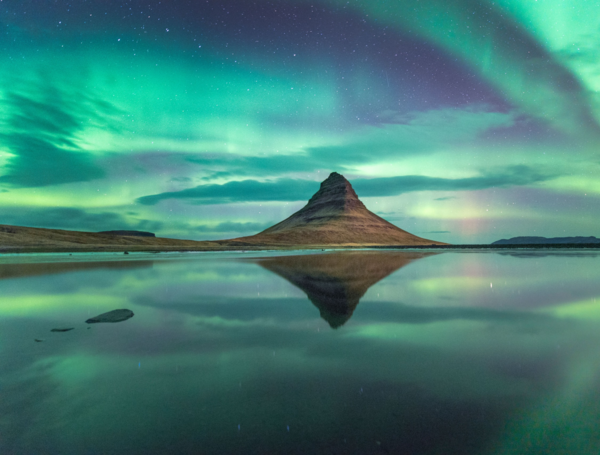 Foto de Camilo Jaramillo - 2023 - en Snaefellsnes - Nombre Green Reflect 2