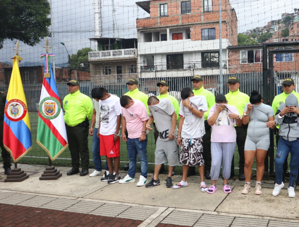 Capturados presuntos integrantes de 'los Halcones', en Cali.