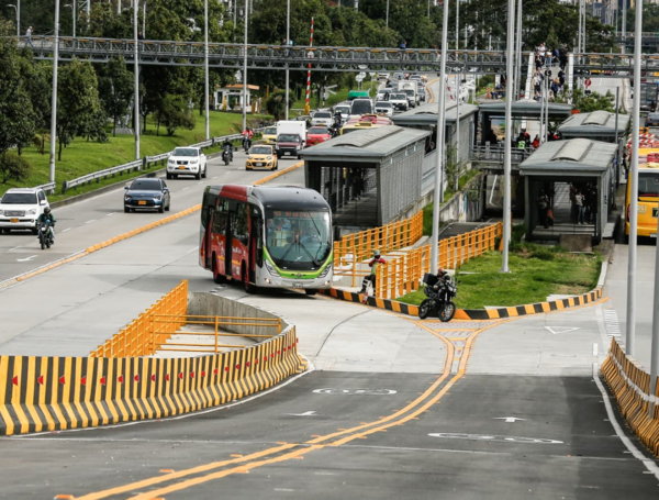 Habilitan el puente curvo de la avenida 68 con calle 26: nueva conexión ...