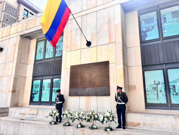 El expediente de 1989 por el asalto al Palacio de Justicia por el que ...