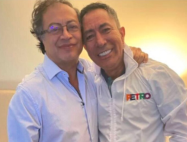 El presidente Gustavo Petro y Ricardo Roa en campaña.