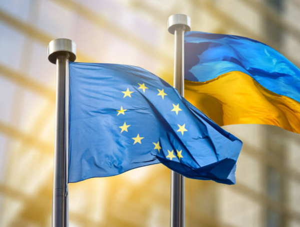 La Unión Europea acuerda un préstamo de 90.000 millones de euros para financiar a Ucrania