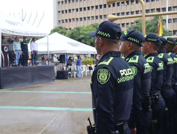 Cali se blindará con 400 nuevos policías que llegan de forma permanente ...